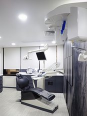 Dr. Adrian Hon Dental Surgery - treatment room