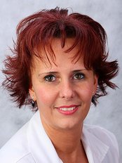 Dr. Irinyi Beatrix - Medical Aesthetics Clinic in Hungary