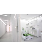 Doctor Motamedi Dental And Implant Clinic - a