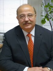 Masculine Dr. Aref El-Seweifi - Urology Clinic in Germany