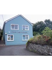 Clinic Cois Abhann - Our clinic is located on The Mall in Dingle, next to the Courthouse