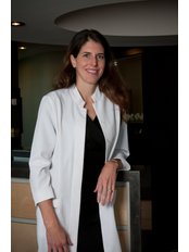 Lakeshore Vein and Aesthetics Clinic - Dr. Janna Bentley