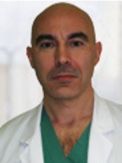 Dott. Andrea Di Leo-Studio Dott. Annalisa Fiola - Plastic Surgery Clinic in Italy