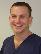 Prestige Dental Clinic - Dr Stuart W McLaren