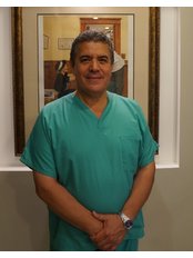 Tardaguila Periodontal Clinic - Dr. Gabriel Tardáguila (Periodontist) 