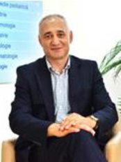 Florin Turcu - Medicover Hospital - Bariatric Surgery Clinic in Romania