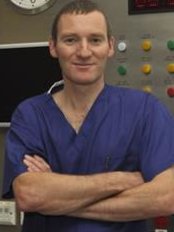 Giles Bantick - Chelsea Outpatient Centre - Medical Aesthetics Clinic in the UK