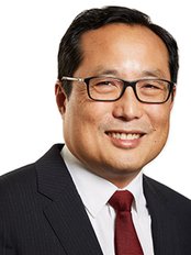 Mark Ho-Asjoe Consultant Plastic Surgeon - Plastic Surgery Clinic in the UK