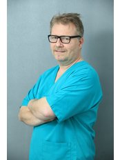 Vox Dental Care Smiling Service - Dr Oliver Wendrich