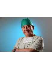 Dr Hernan Ignacio Cordoba - Cirugía Plástica - Plastic Surgery Clinic in Colombia