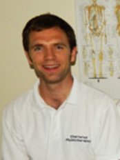 Benchmark Physiotherapy Clydebank - Physiotherapy Clinic in the UK