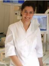 Dr. Clement Dental Clinic - Dental Clinic in Spain
