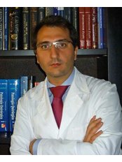 Dr. Rubén García-Pumarino - Plastic Surgery Clinic in Spain