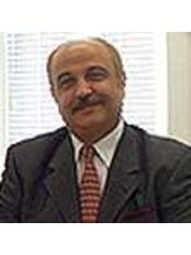Dr El Seweifi -  at Masculine Dr. Aref El-Seweifi