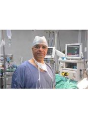 Dr. Raja's Urology & Andrology Center - Dr. Dilip Raja at OT for surgery 