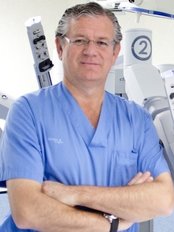 Servicio de Urologia Hospital La Zarzuela - Dr Moncada 
